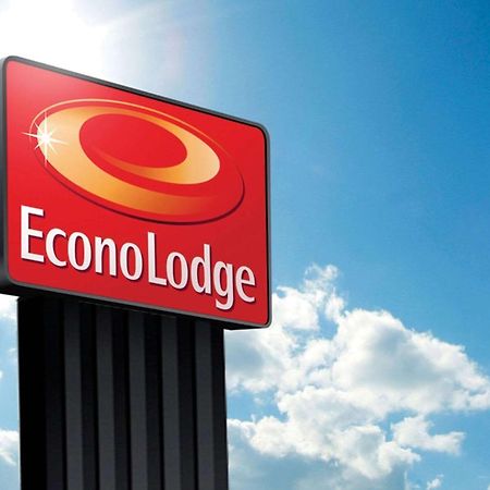 Econo Lodge Springerville Bagian luar foto