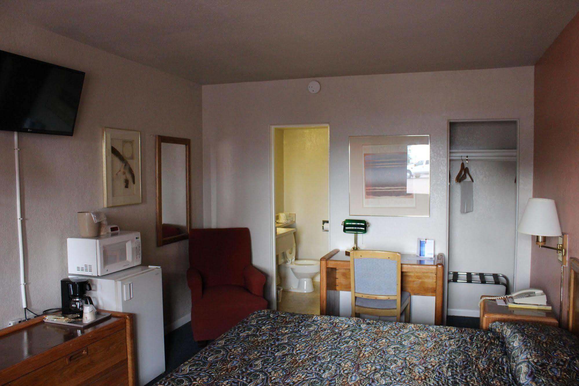 Econo Lodge Springerville Bagian luar foto